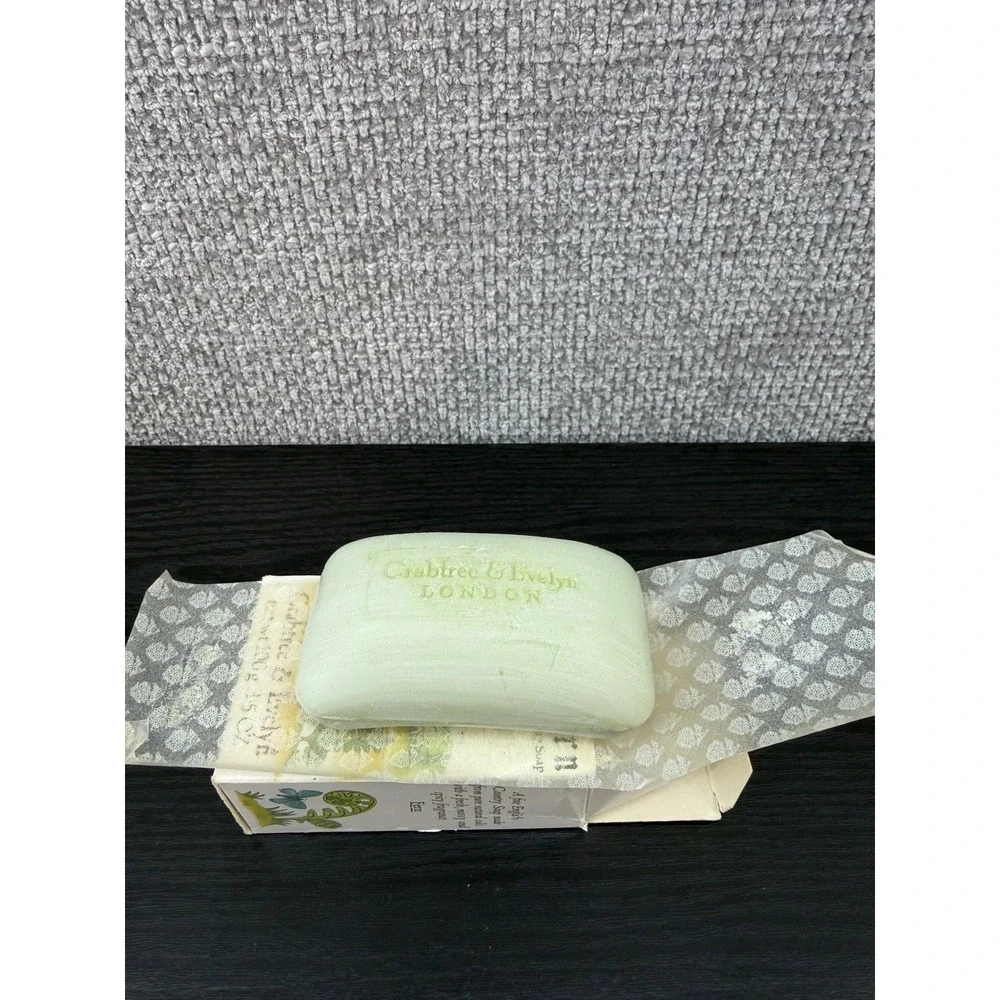 Crabtree & Evelyn Royal Fern Tudor Country Soap 1978 3.5oz New Vintage England